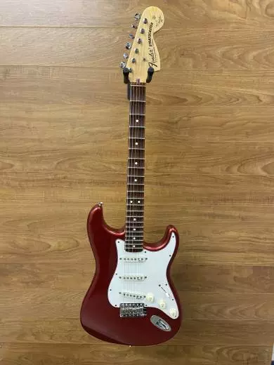 FENDER MALMSTEEN STRAT RW CAR